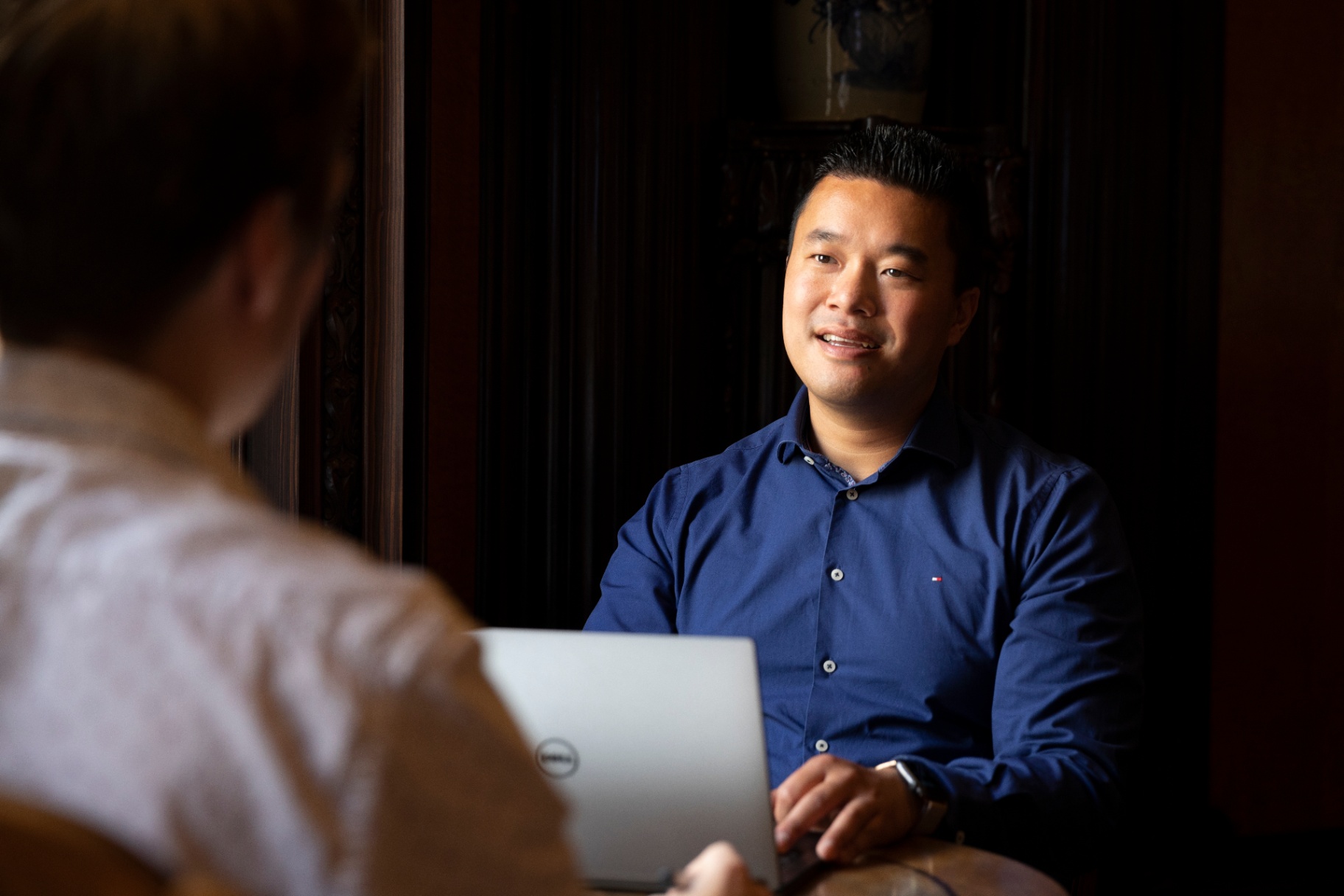 Synerflow-consultants in overleg over commerciële groei